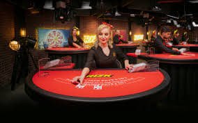 Meja Dice Game dealer langsung bawal99 dengan dadu dan kamera HD